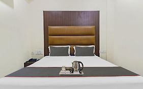 Collection O The Crown Hotel
